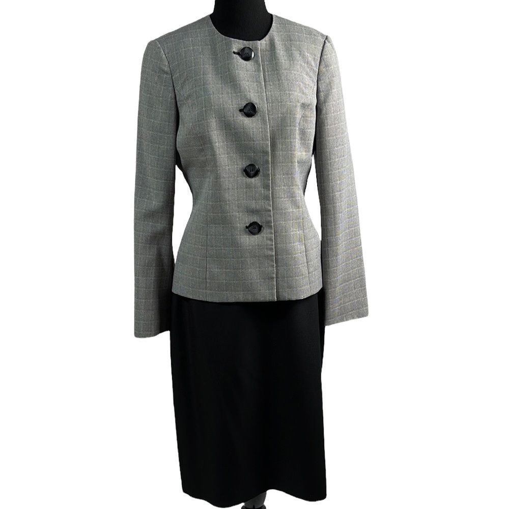 Le Suit 2 Piece Blazer / Skirt Set Career Wear Suit Black White Size 8